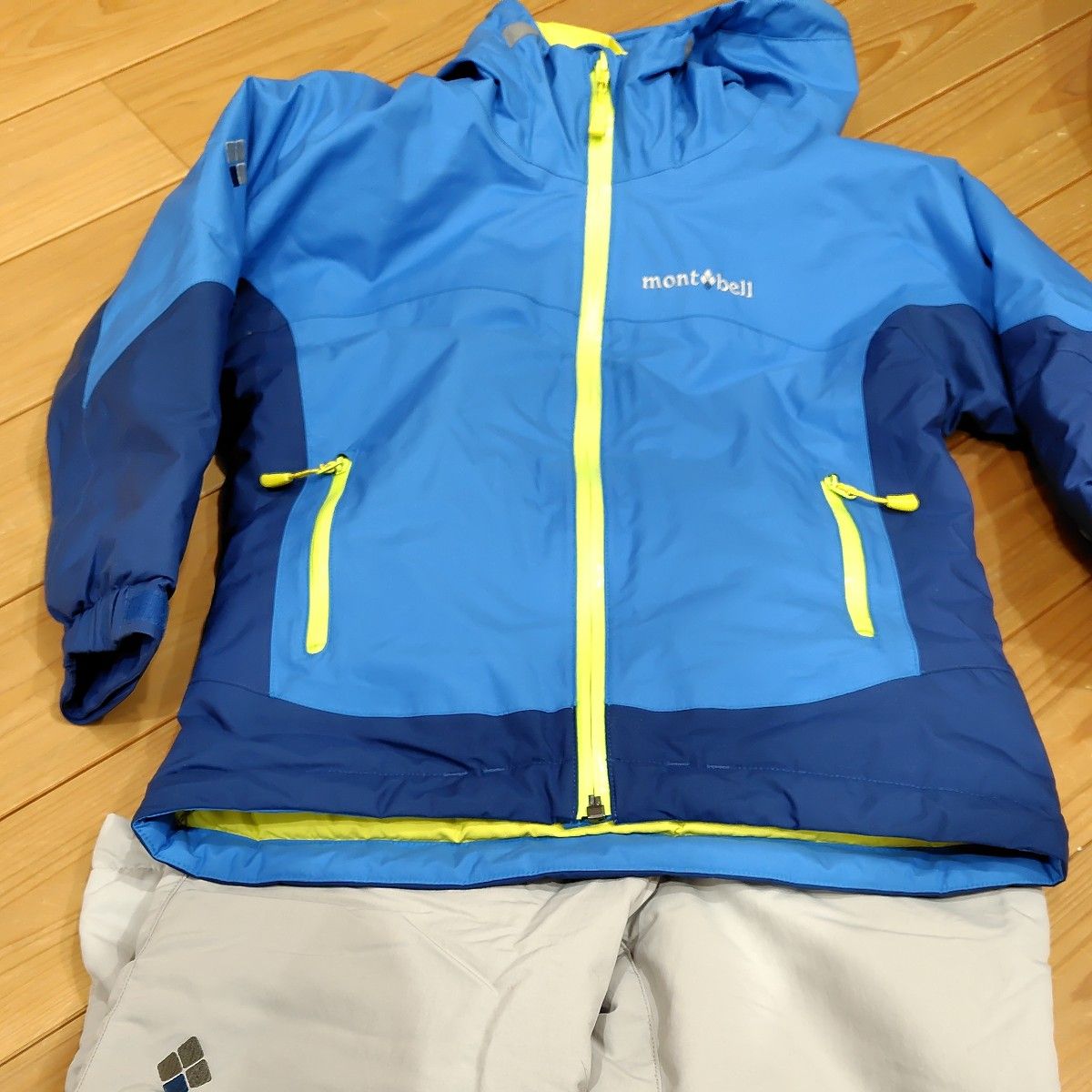 いーすけ】mont-bell スキーウェア 150 美品✨mont-bell 子ども用