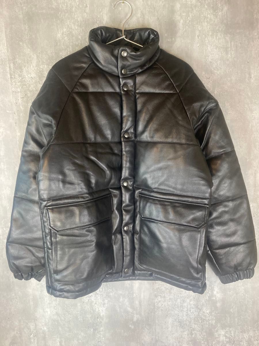 美品】AVIREX レザー ダウンジャケット 黒 M 本革 羊革 ブラック