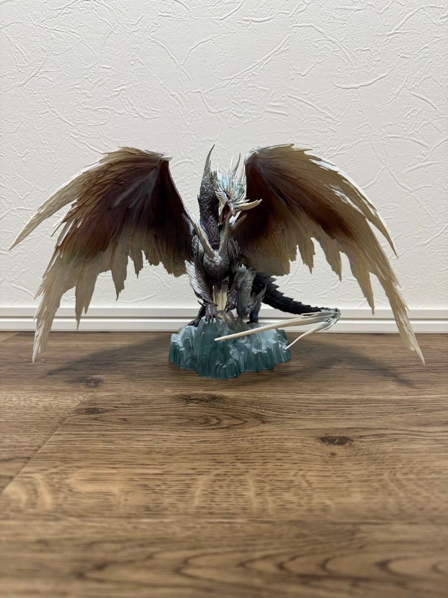 モンスターハンターワールド 一番くじ フィギュア A賞 イヴェルカーナ