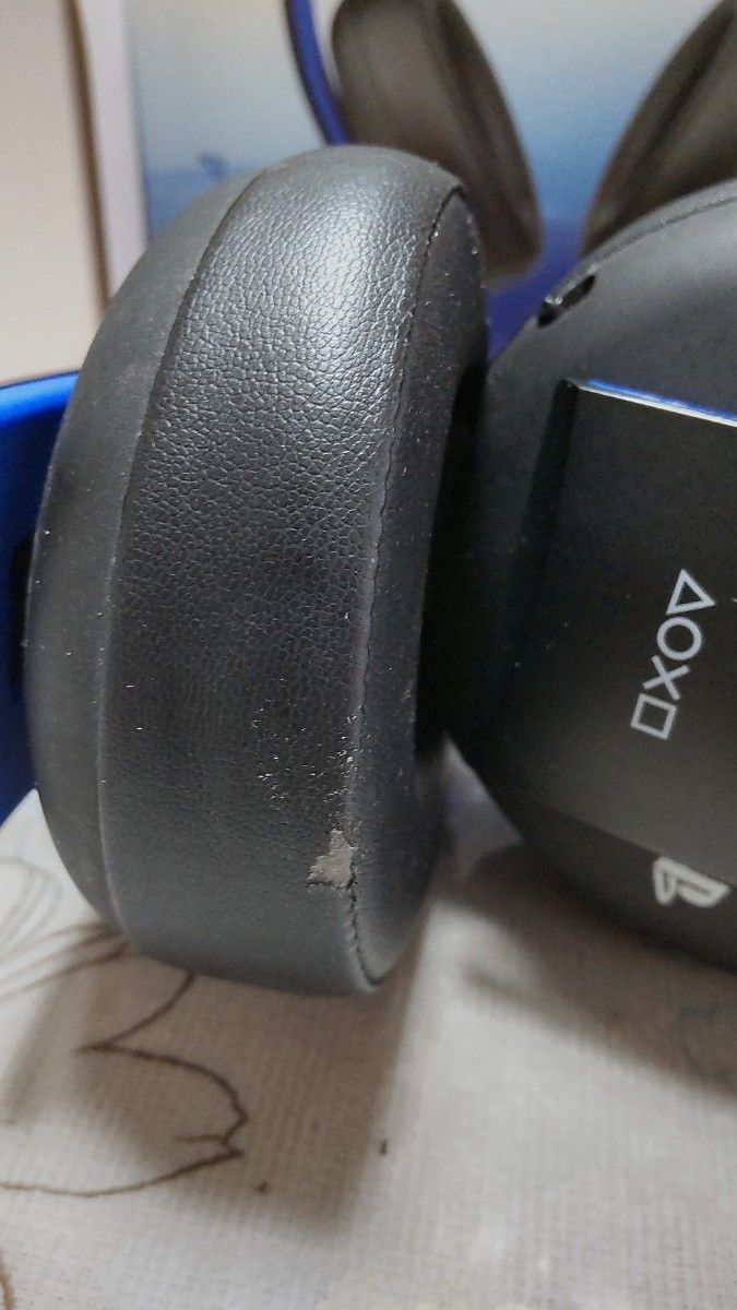 SONY ソニー PS4ワイヤレスサラウンドヘッドセット (CUHJ-15001