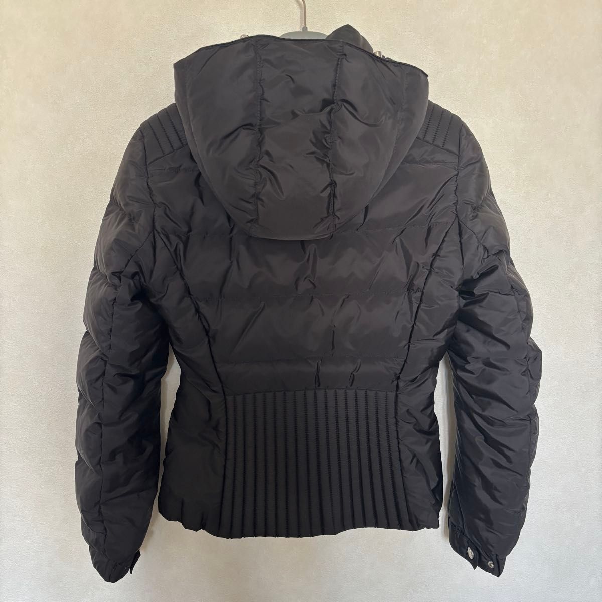 PRADA プラダ ショートダウン ジャケット ブラック 38｜Yahoo!フリマ