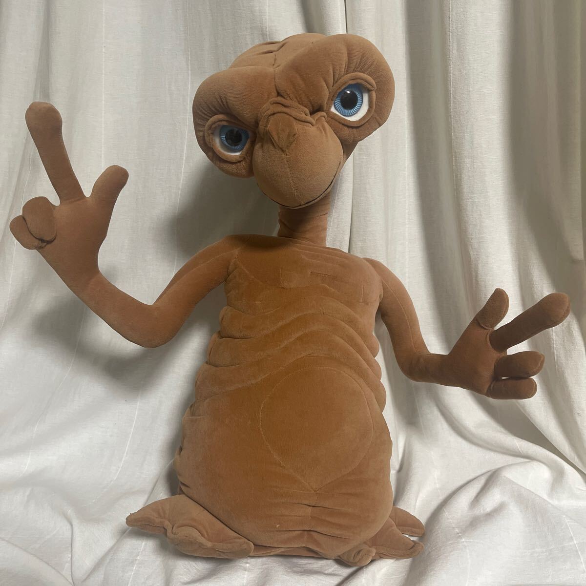 Yahoo!オークション - トイザらス 限定 20周年記念 E.T. ぬいぐるみ 喋