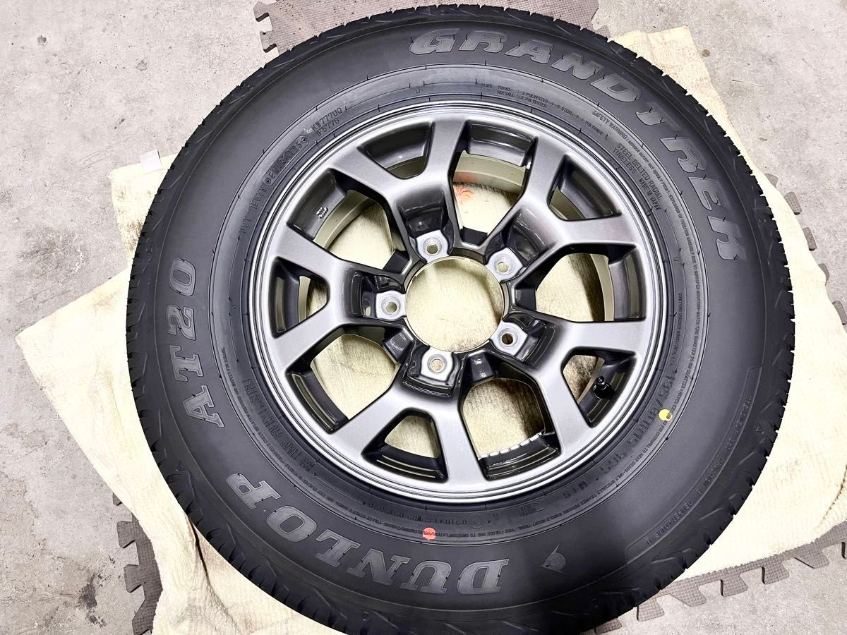 新車外し】スズキ ジムニーノマド 純正アルミホイールタイヤ付 1本 ①