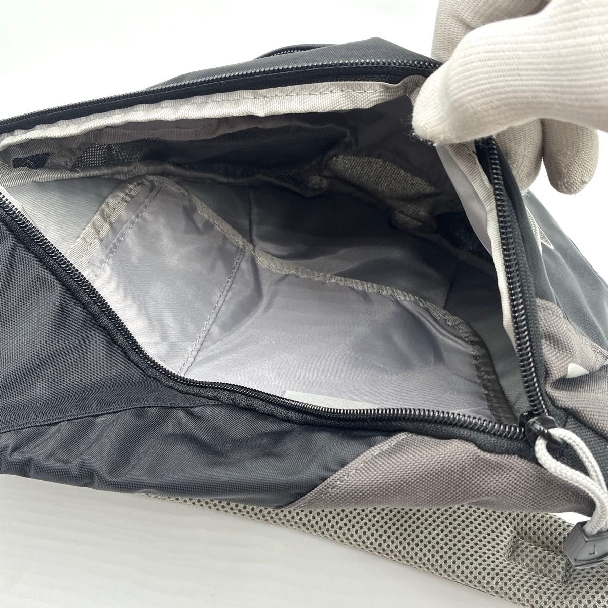 美品 Y2K NIKE ナイキ ワンショルダーバッグ スリングバッグ OLD NIKE