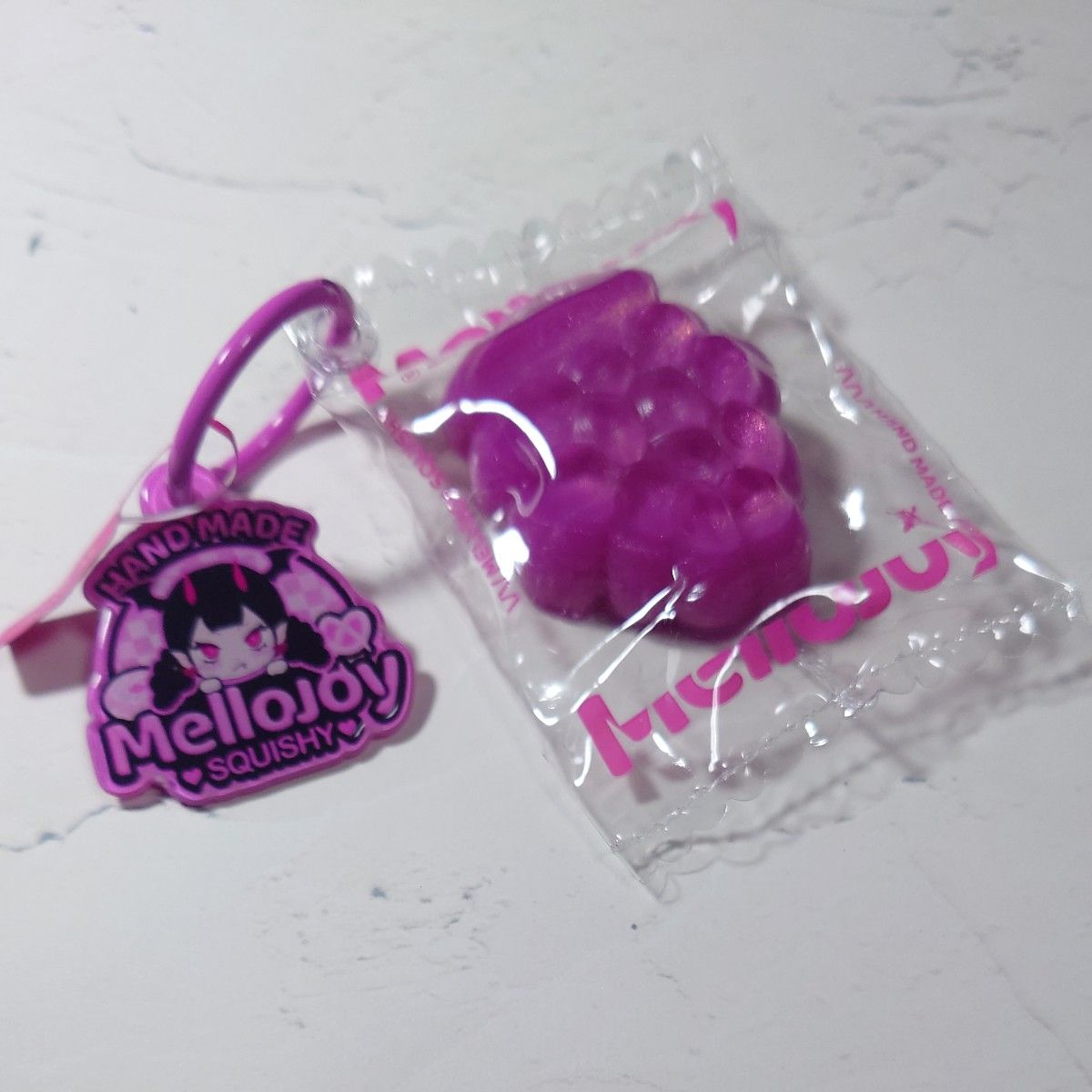 MELLOJOY スクイーズ とろんスクイーズ ちびっこシリーズ ミニぶどう