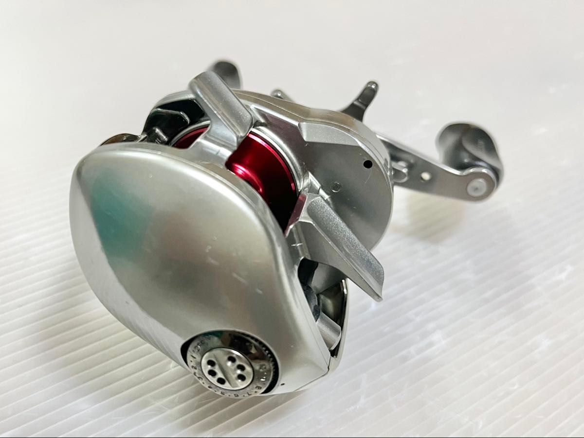 ダイワ TDジリオン 100SH 右ハンドル 7 1 DAIWA チームダイワ ZILLION