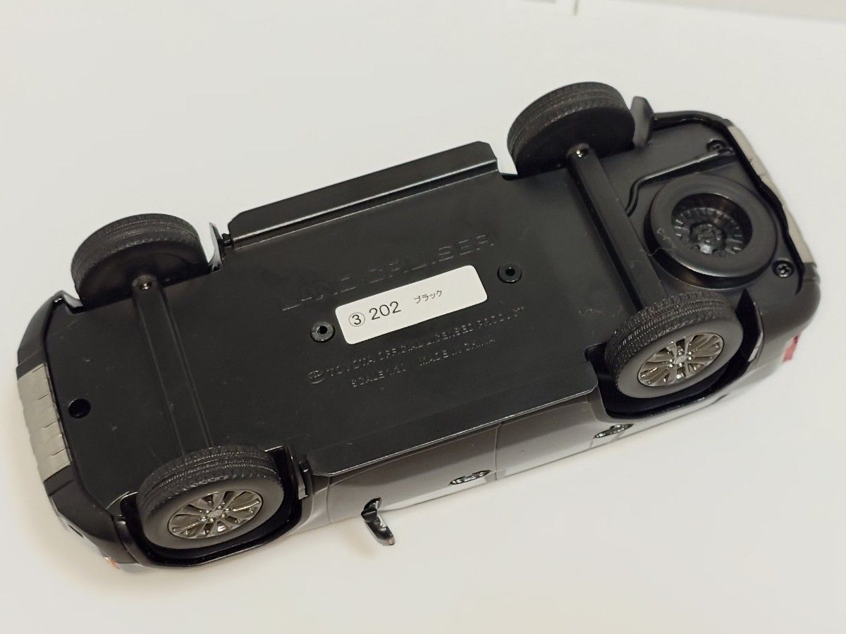 トヨタ ランドクルーザー250 カラーサンプル ブラック