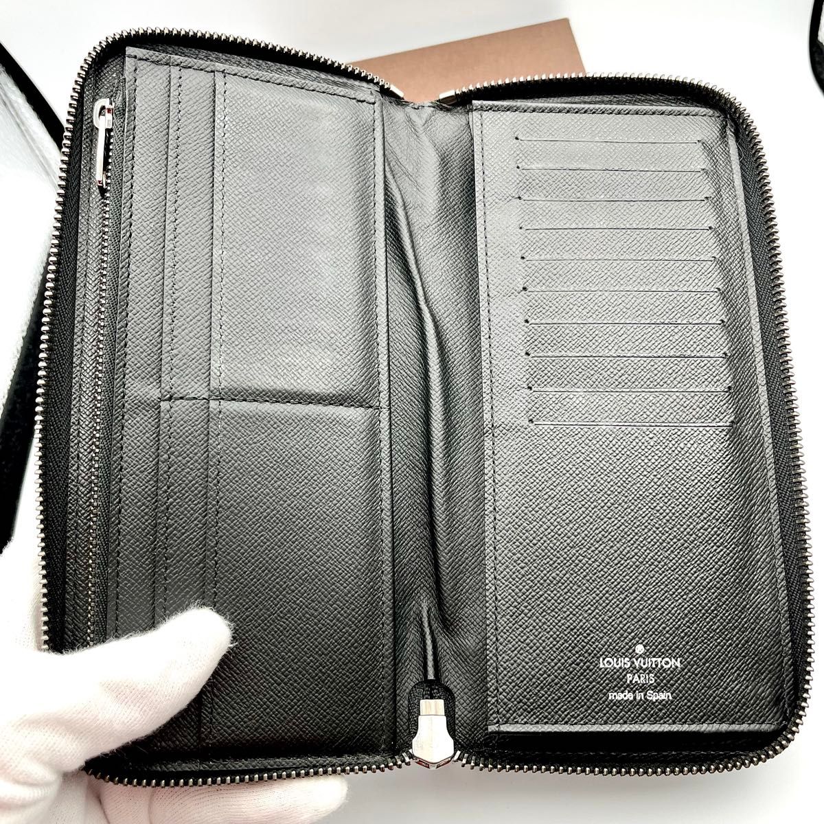 LOUIS VUITTON ルイヴィトン ジッピーウォレット ヴェルティカル