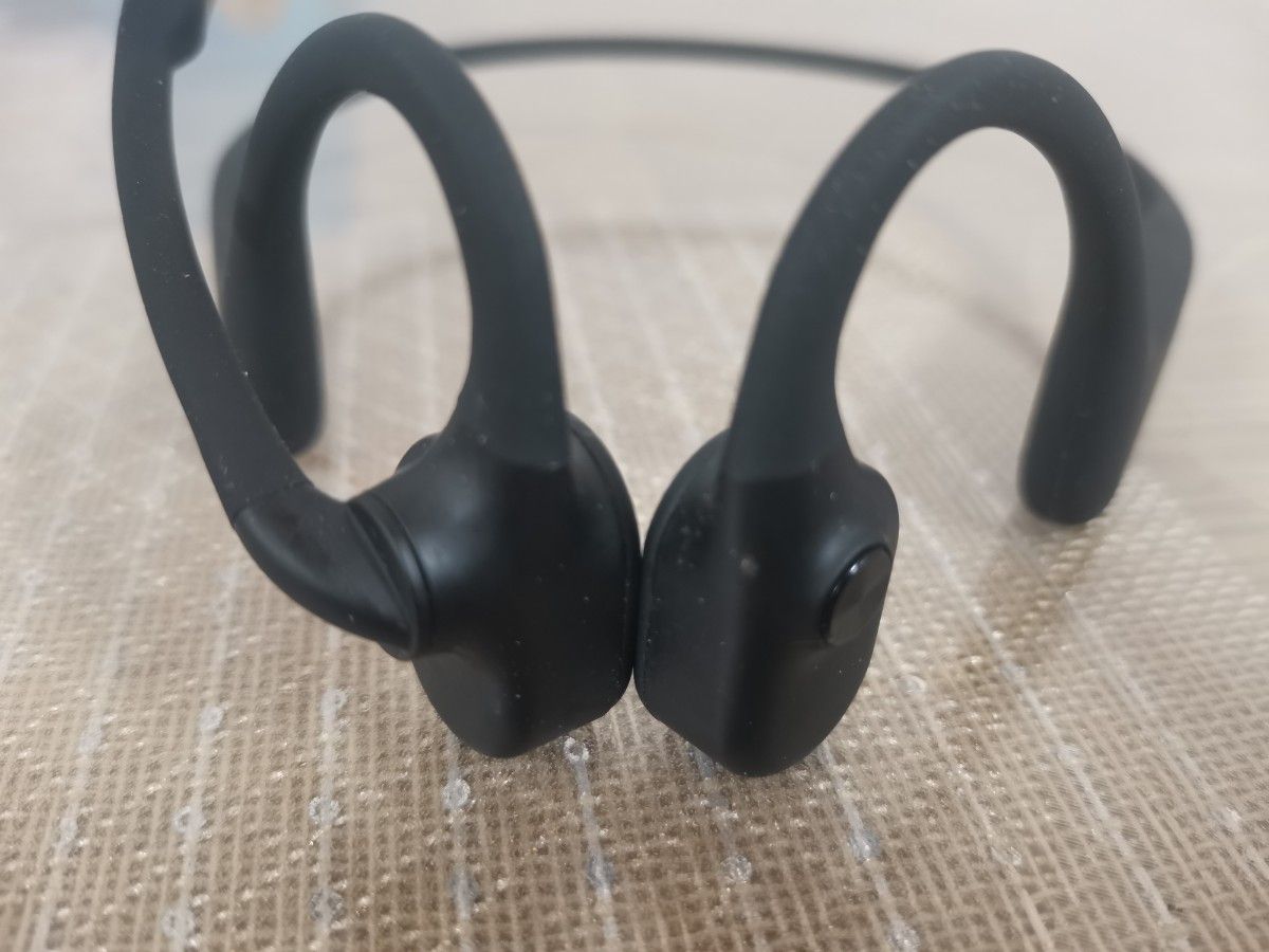 OpenComm2 by Shokz 骨伝導イヤホン ワイヤレスイヤホン C110 中古品