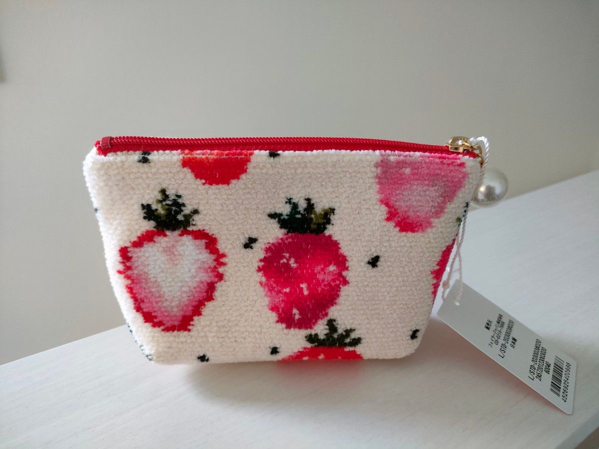 ラブラリーバイ フェイラー ストロベリードット 舟型ポーチS｜Yahoo