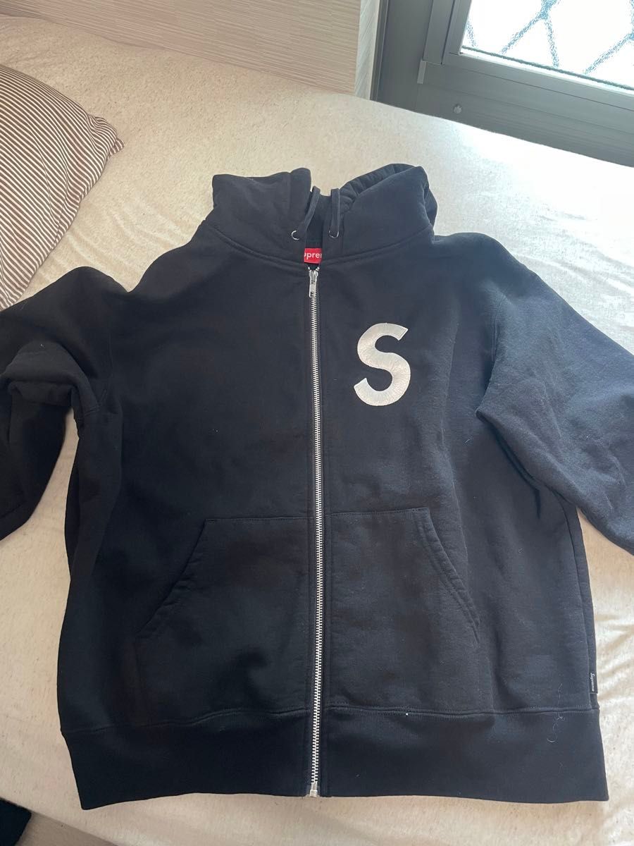 Supreme Sロゴ ジップアップパーカー ブラック Sサイズ｜Yahoo!フリマ