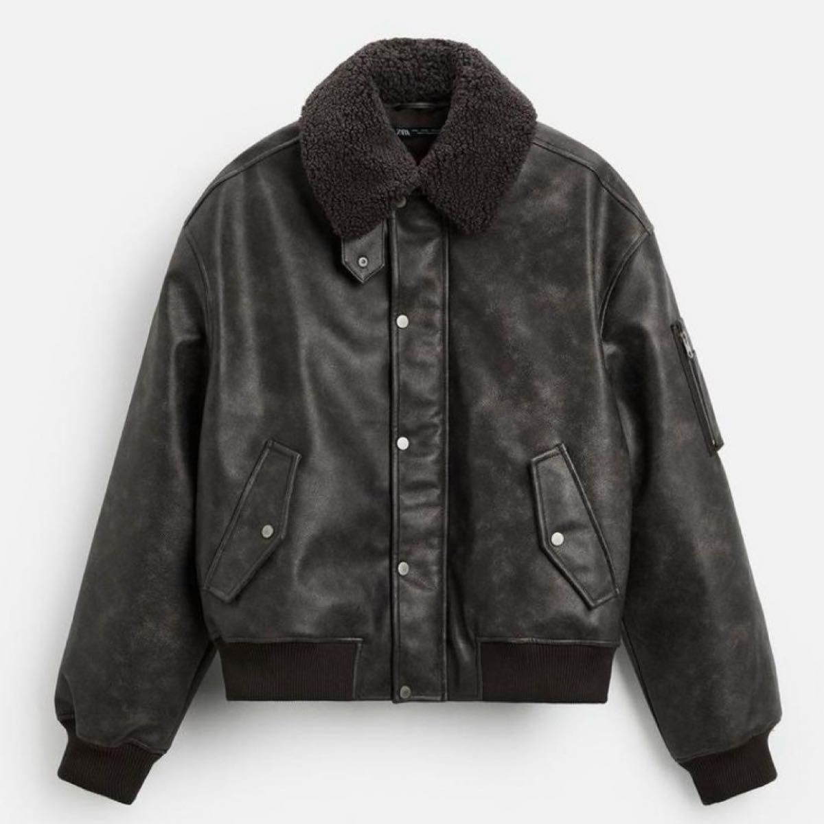 即完売 希少サイズ《ZARA》ボア襟 フェイクレザージャケット(XL)黒