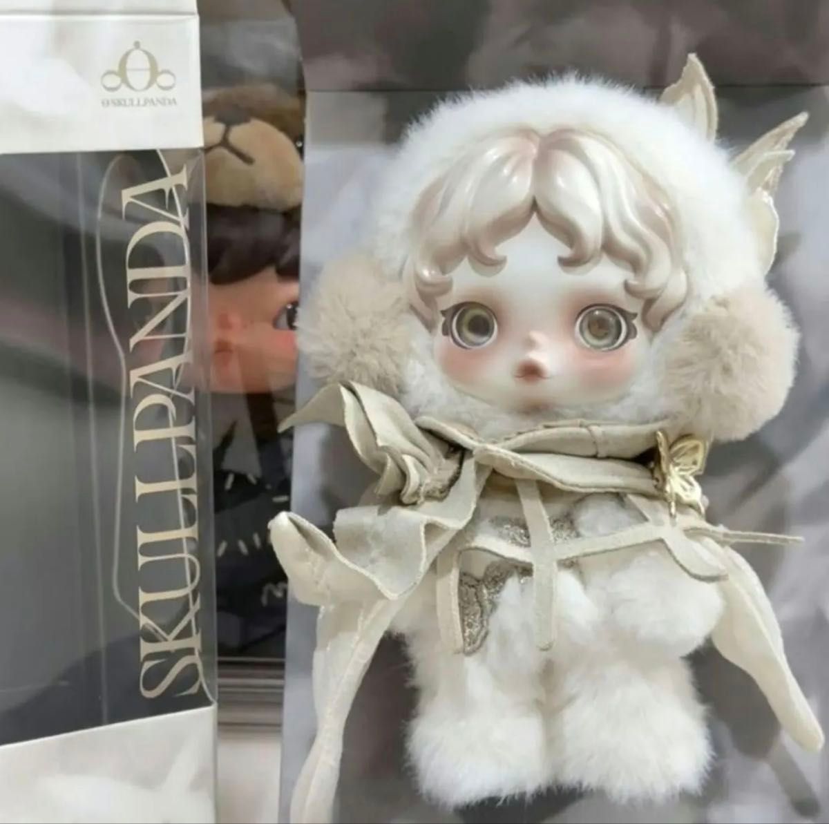 上海限定 Skullpanda Cage-与困 レア ぬいぐるみペンダント POPMART