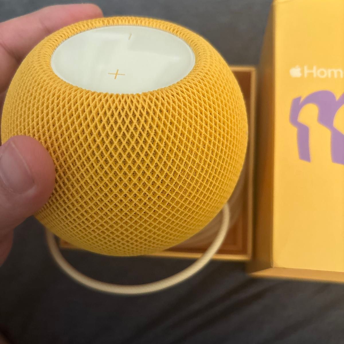 ほぼ未使用 美品 HomePod mini 1台 Apple ホームポッド イエロー