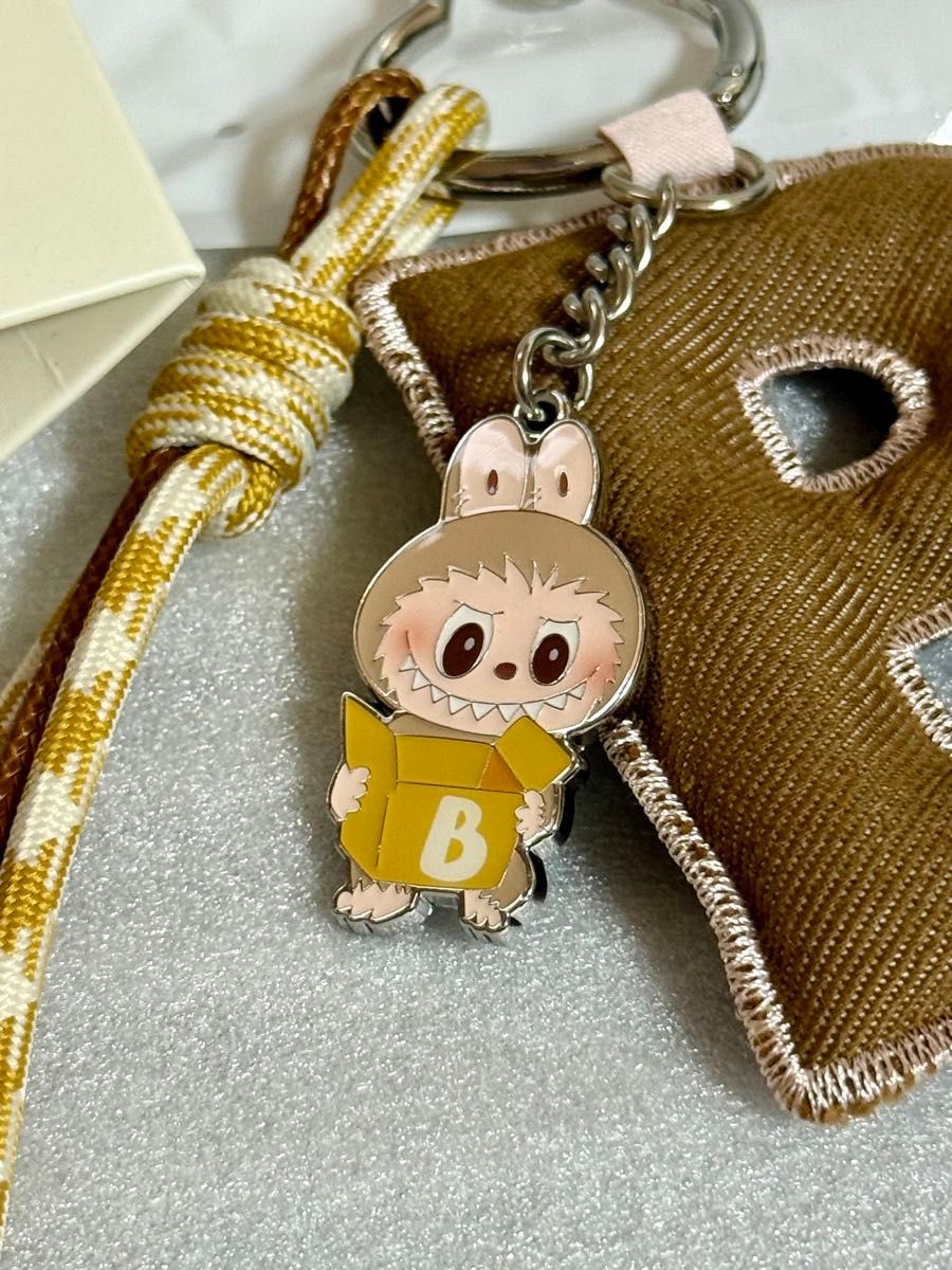 ラブブイニシャルキーホルダー｜Yahoo!フリマ（旧PayPayフリマ）