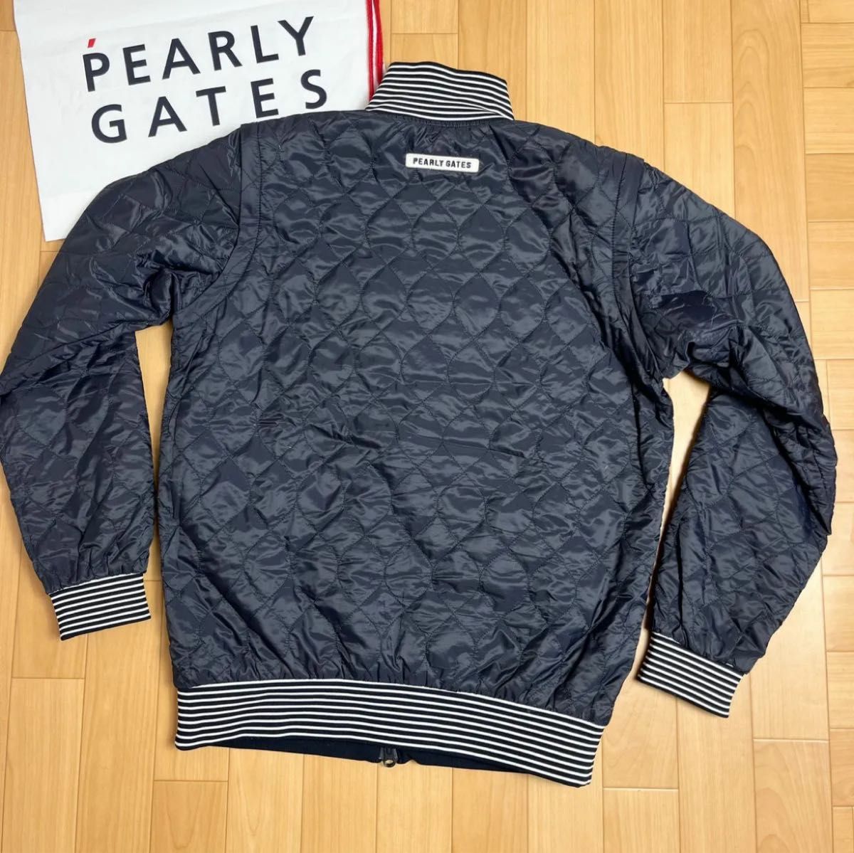 パーリーゲイツ スター 星柄4WAY 中綿入りリバーシブルブルゾン