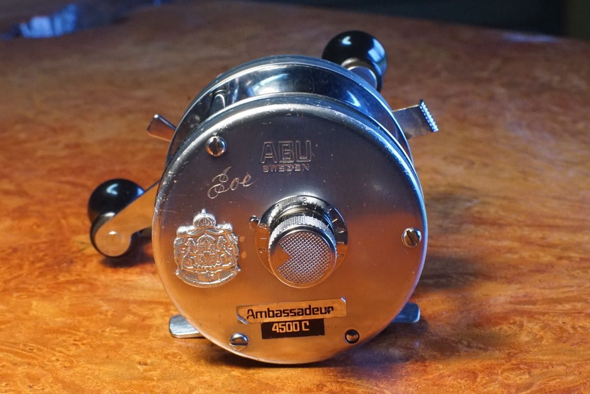 ABU アンバサダー 4500C メンテ済 フレーム修正済 オールド アブ