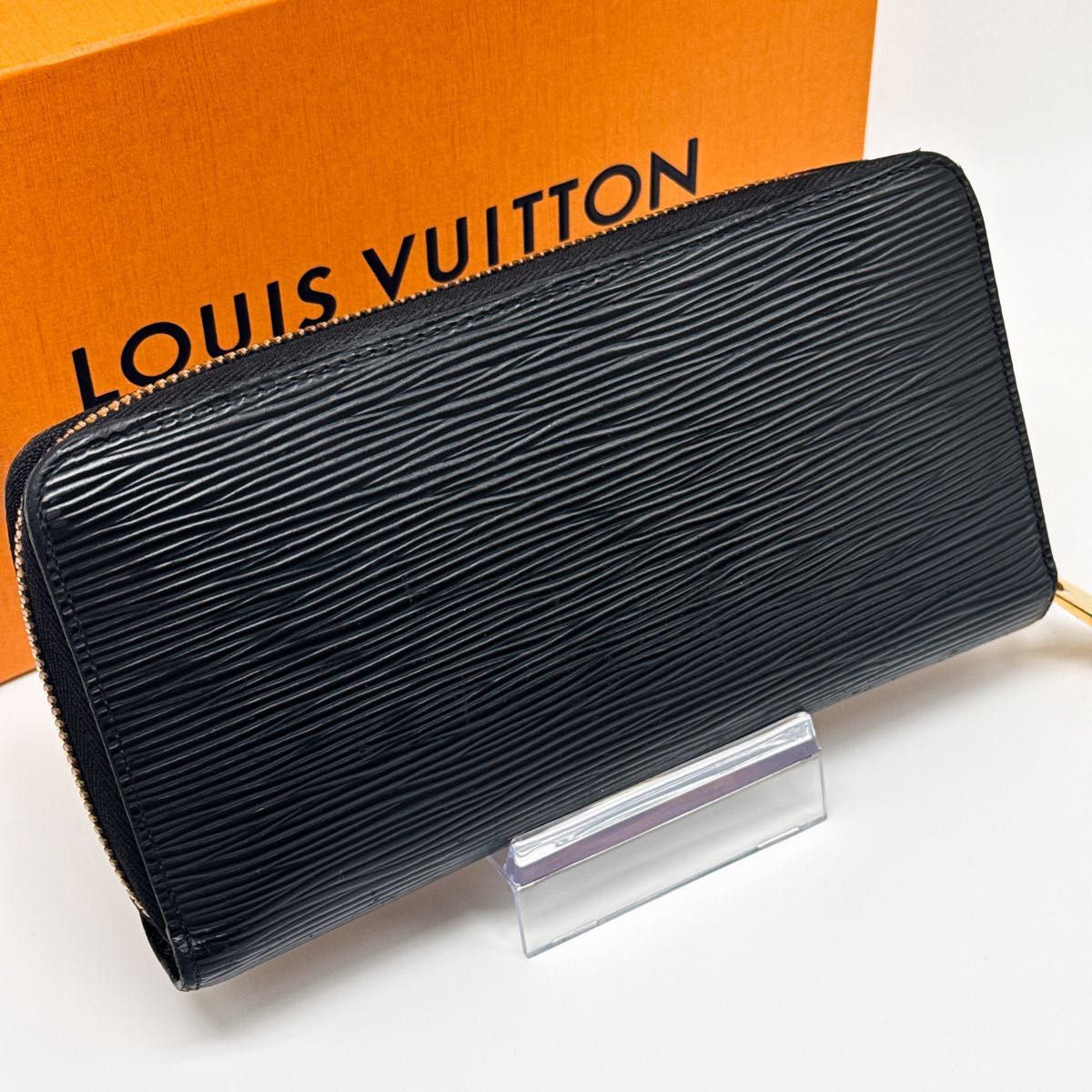 ルイヴィトン エピ レザー ジッピーウォレット 黒 財布 長財布