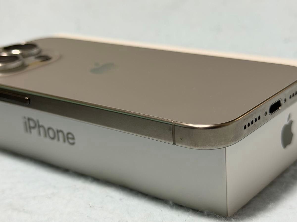 iPhone 15 Pro 512GB ナチュラルチタニウム SIMフリー バッテリー86