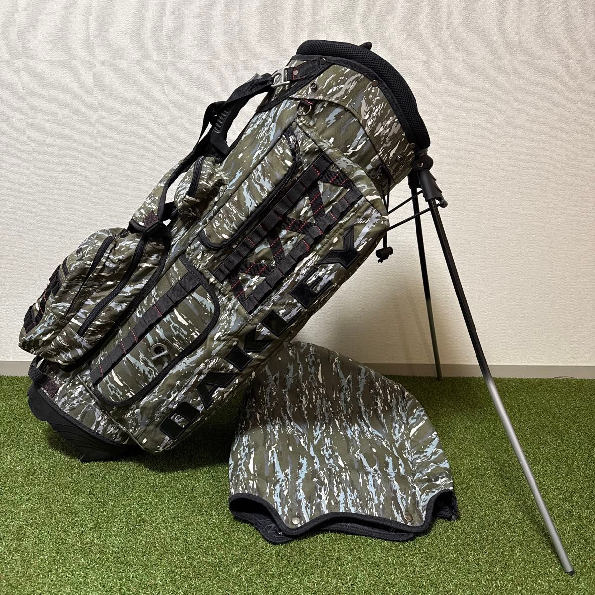 やぁちゃん OAKLEY 迷彩柄 カモ柄 キャディバッグ やぁちゃん OAKLEY