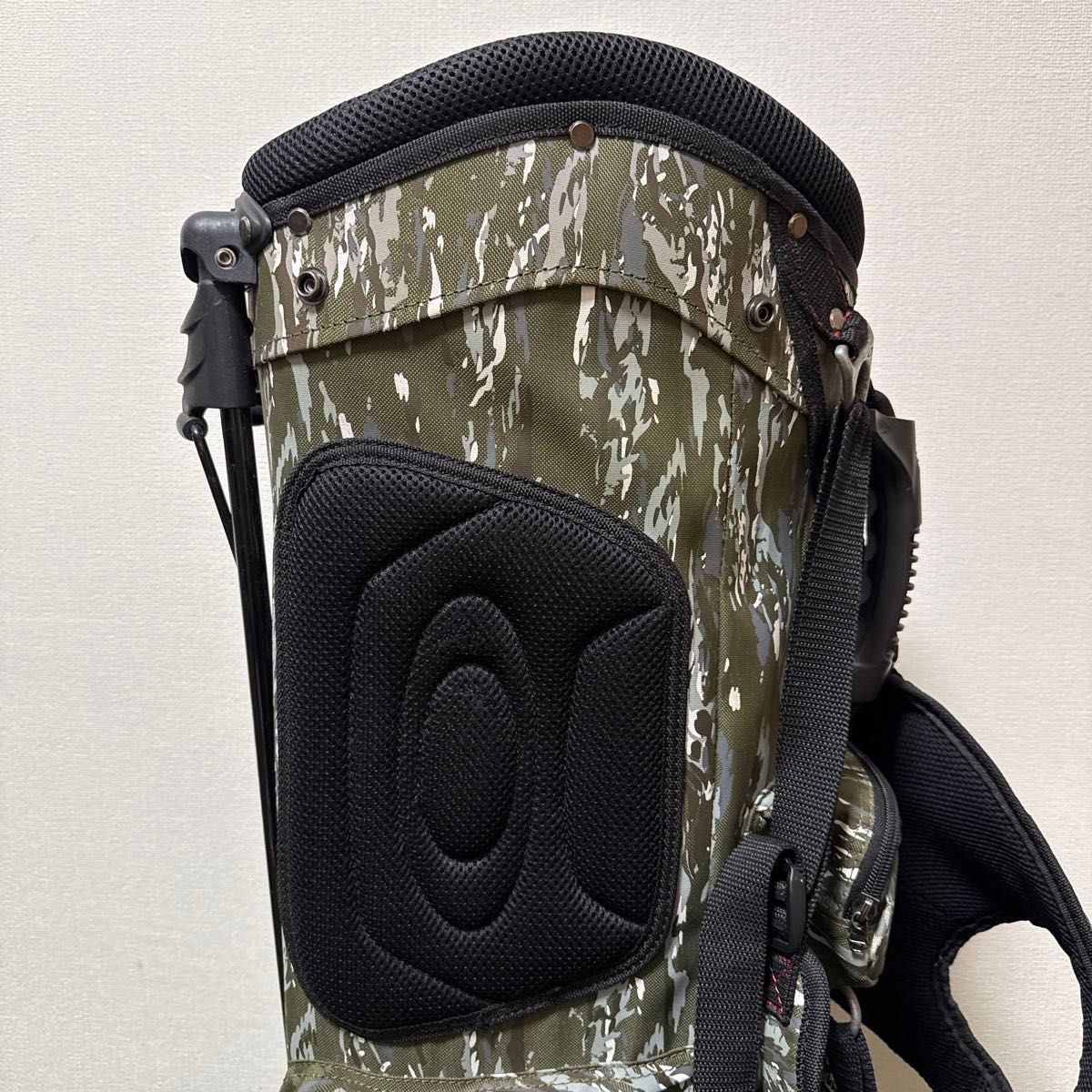OAKLEY オークリー キャディバッグ スタンド式 9 5インチ 迷彩 ゴルフ