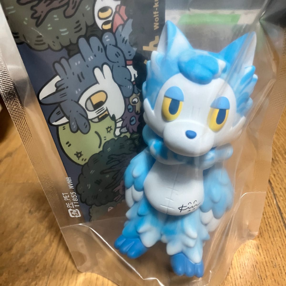 サイン入り あらいきりこ おおかみくん 青空 マーブル ソフビ｜Yahoo