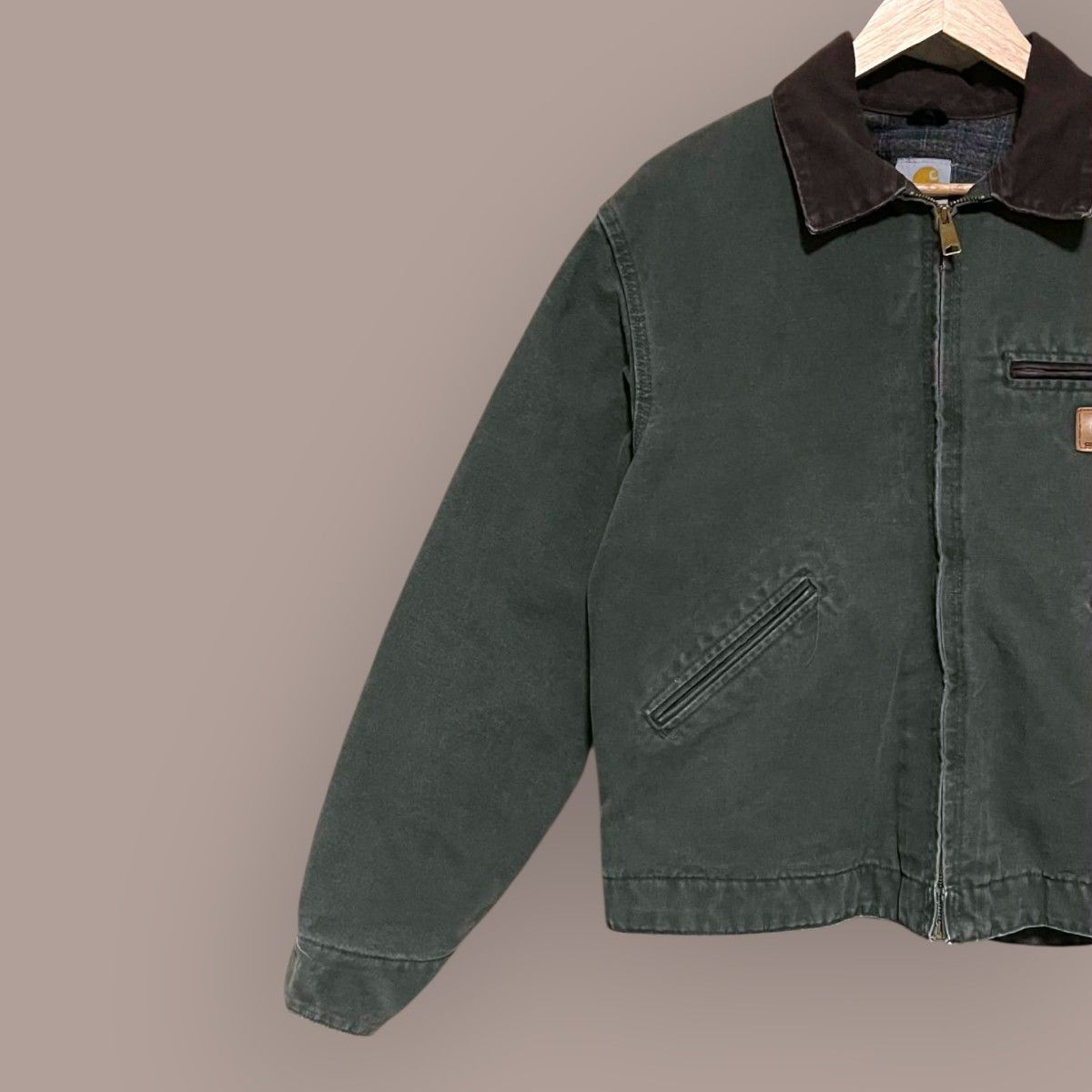 美品］Carhartt デトロイトジャケット J97 MOS グリーン系 [値下げ不可