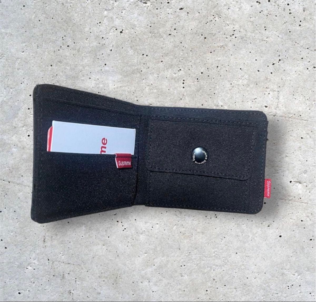 supreme 二つ折り財布 黒 シュプリーム ブラック｜Yahoo!フリマ（旧