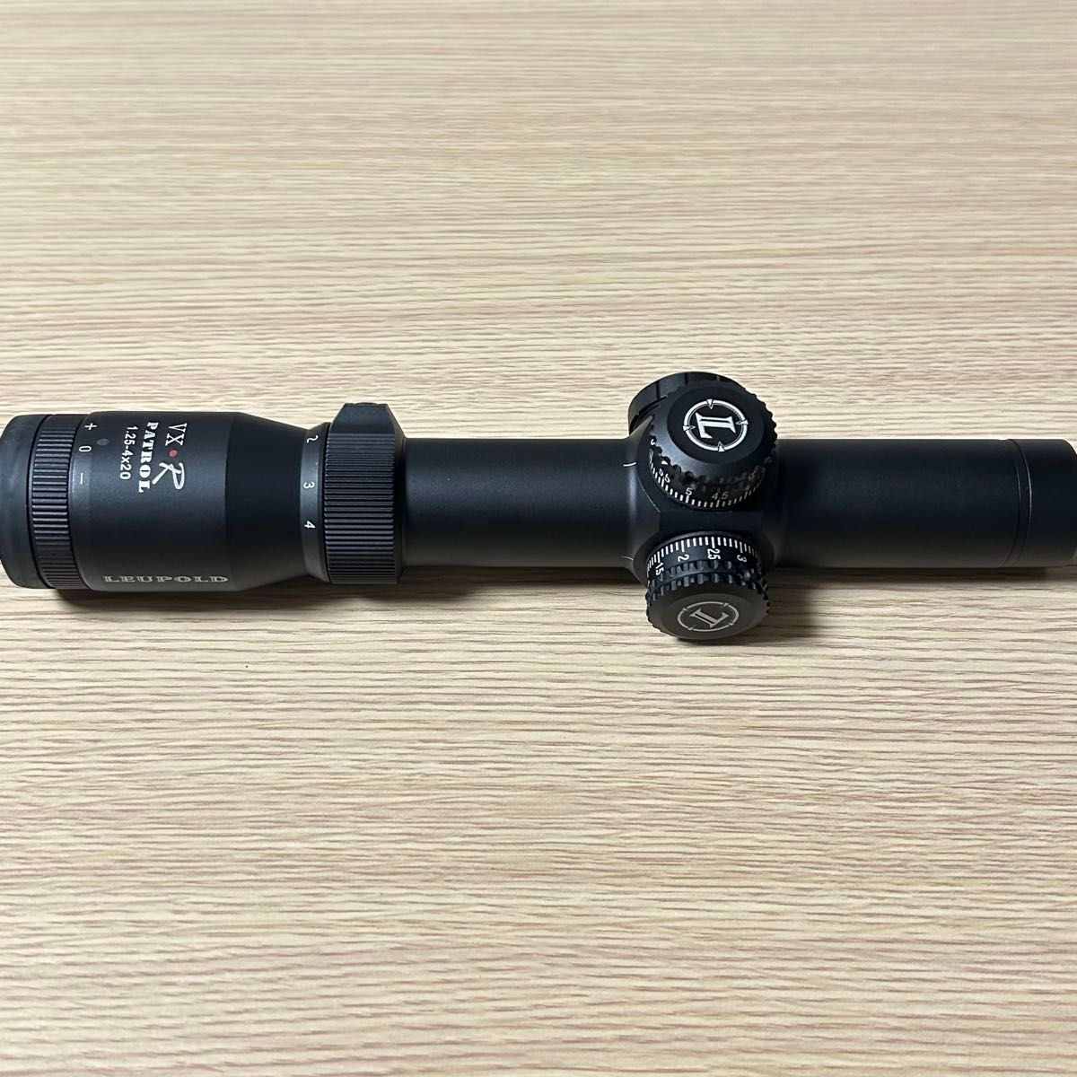 実物 Leupold リューポルド VX-R Patrol 1 25-4x20mm FireDot ライフル