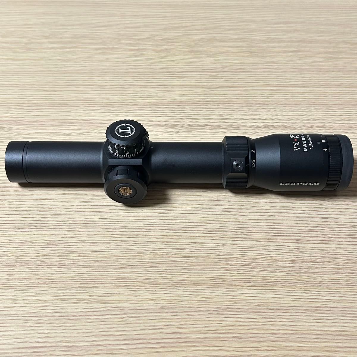 実物 Leupold リューポルド VX-R Patrol 1 25-4x20mm FireDot ライフル