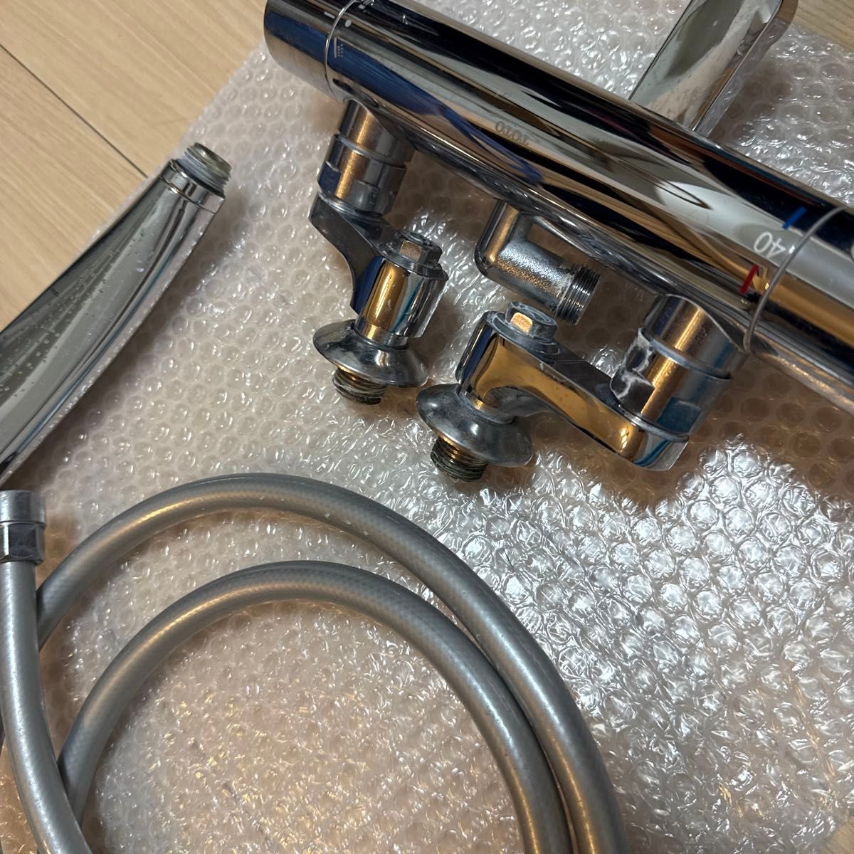 TOTO 壁付サーモスタット混合水栓 TBV03445J1 シャワーヘッドホース