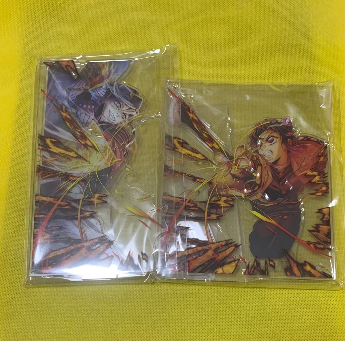 鬼滅の刃 WEBSHOPくじ レイヤードアクリルスタンド 童磨 胡蝶しのぶ 第