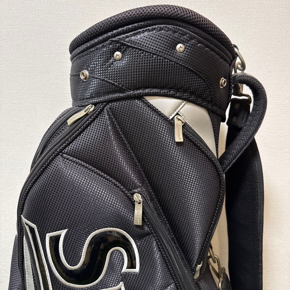 SRIXON スリクソン キャディバッグ ブラック 9型 3 4kg以下 ゴルフ