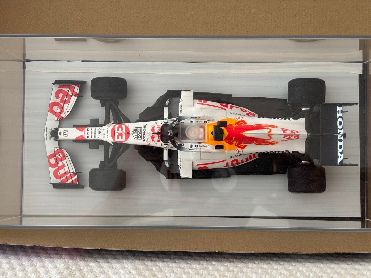 1/18 Spark Red bull RB16B トルコGP フェルスタッペン ケース付