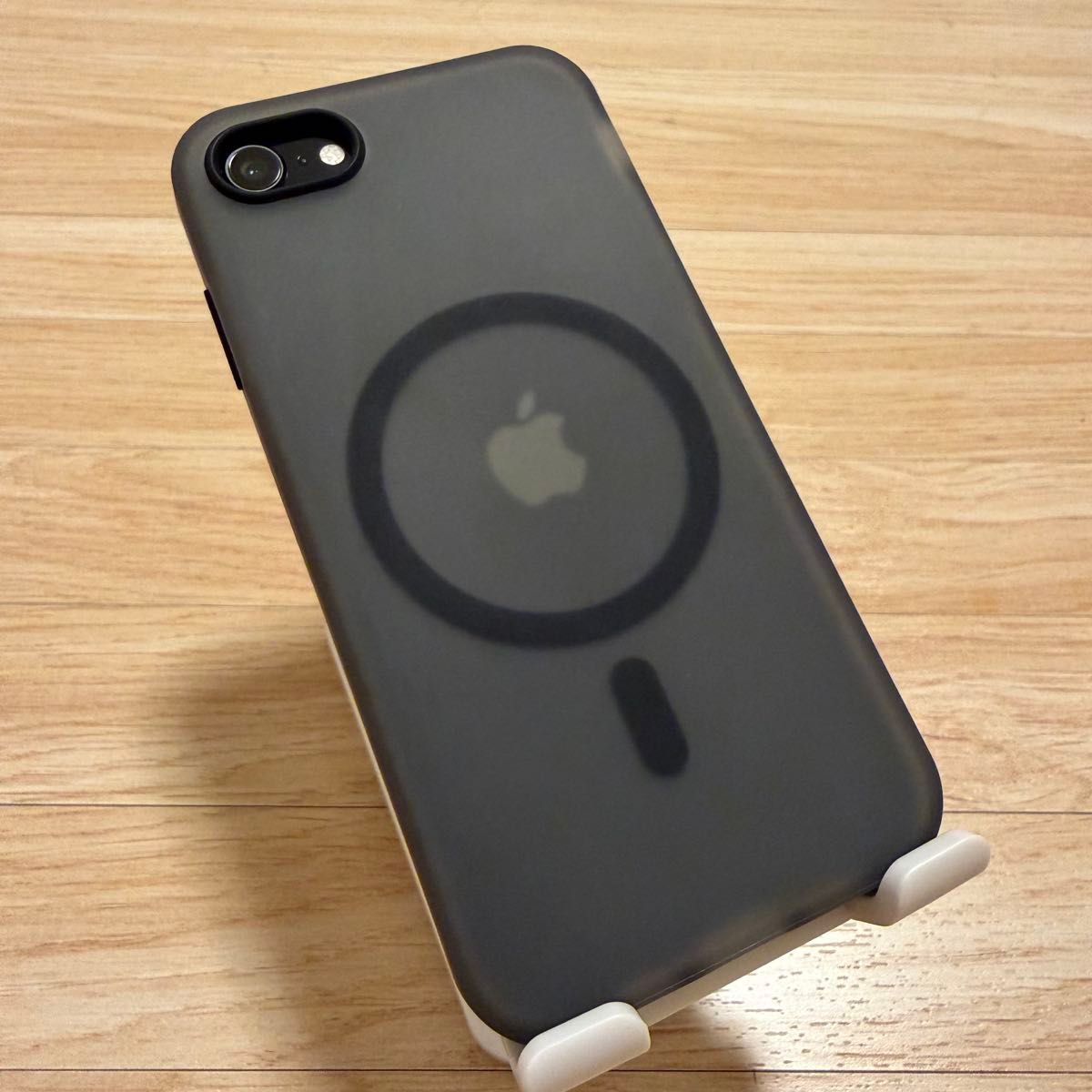 Apple アップル iPhone アイフォン SE 第2世代 64GB Black ブラック