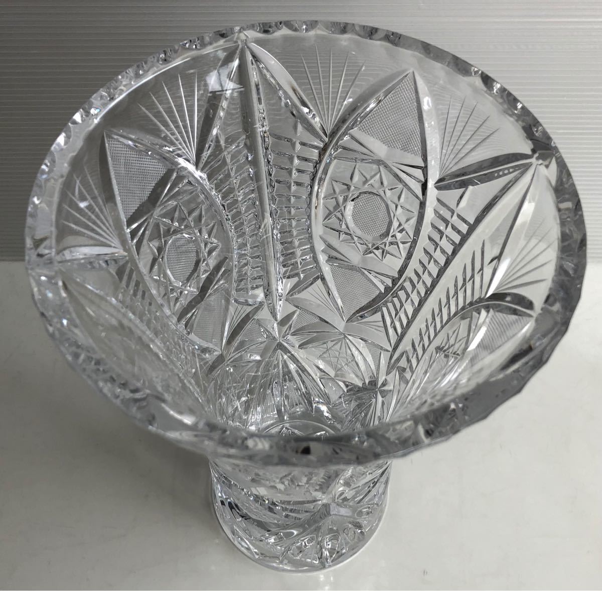 BOHEMIA ボヘミア クリスタルカットガラス フラワーベース 花瓶 クリア