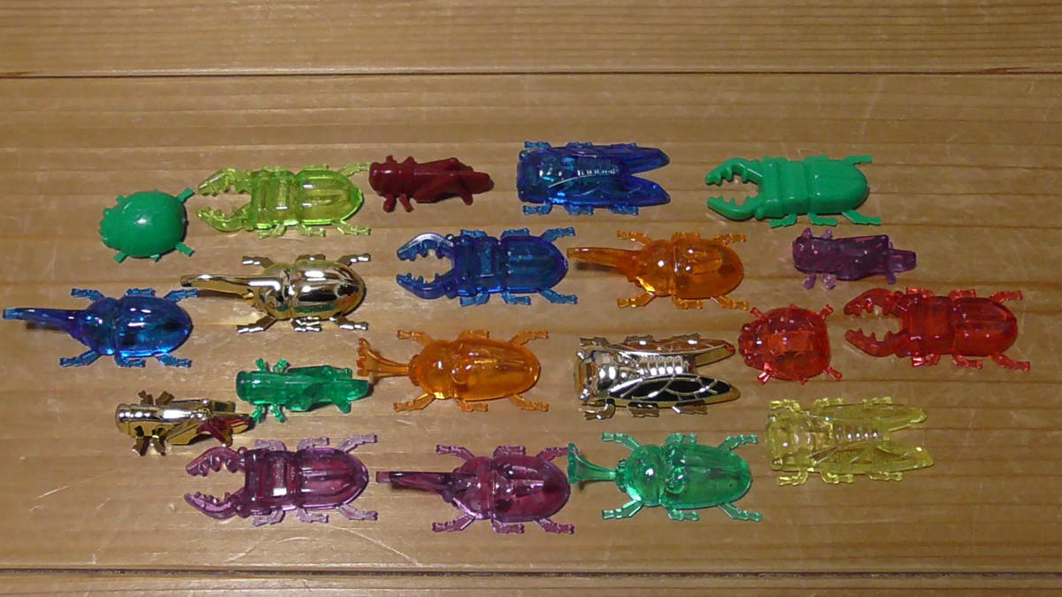 Yahoo!オークション - フエラムネ おまけ 新・旧いろいろ昆虫群セット