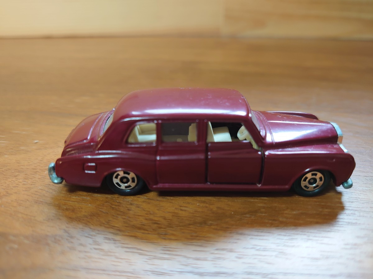 トミカ ロールスロイスファントムⅥ NO F6青箱｜Yahoo!フリマ（旧