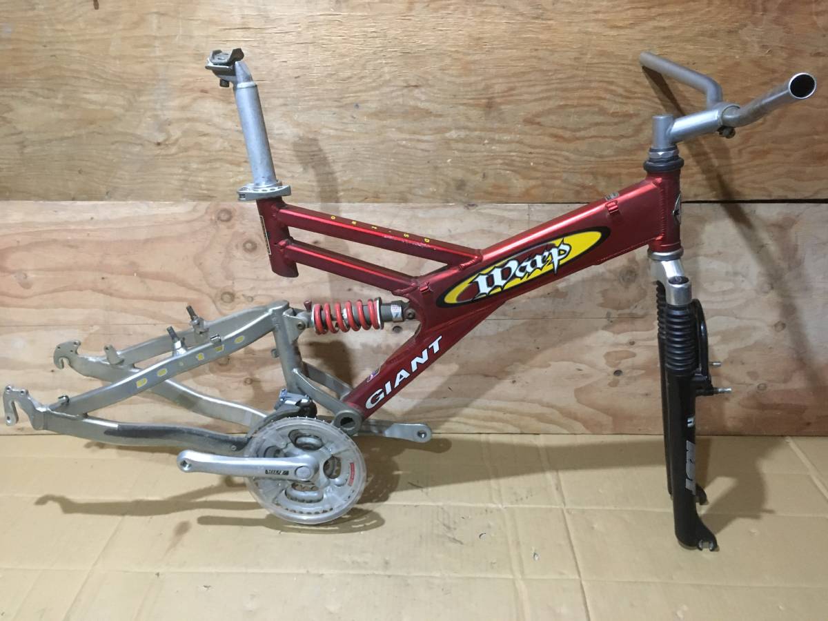 Yahoo!オークション - GIANT WARP DS TWO 26インチ MTB フルサスペンシ