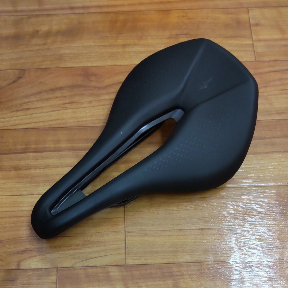 SPECIALIZED Body Geometry Power Sport Steel Rails パワーサドル