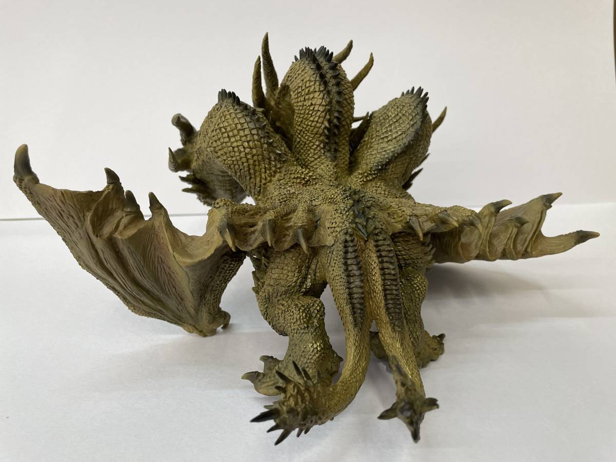 送料無料 少年リック限定版 デフォリアル キングギドラ 2019 発光