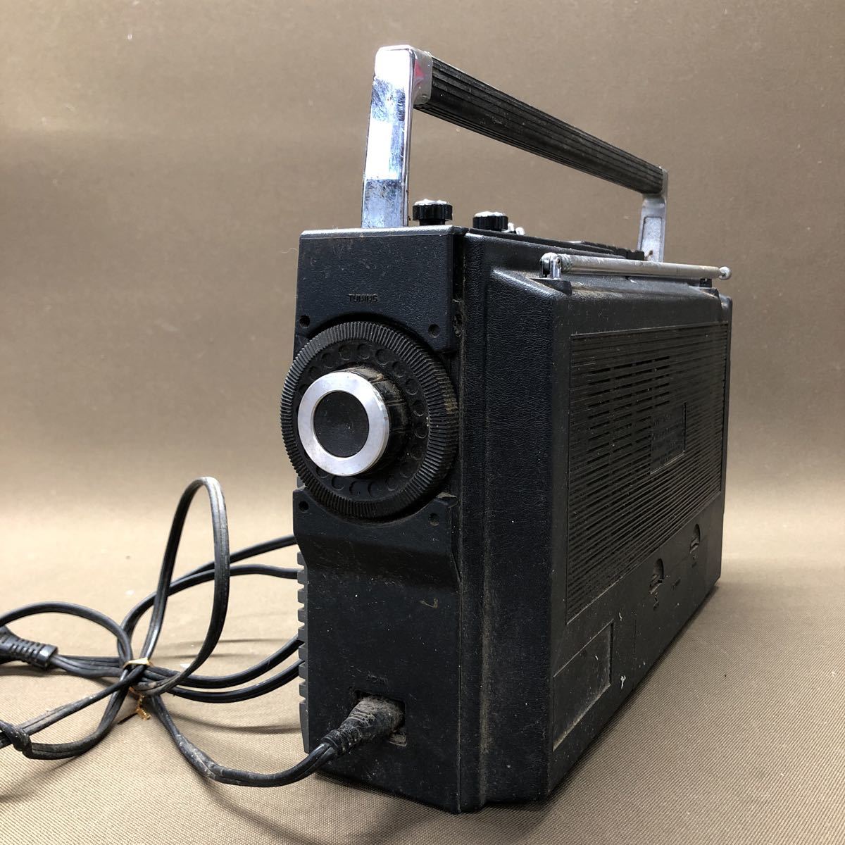 Yahoo!オークション - 7886 【ジャンク】National RQ-520 FMAM ラジオ