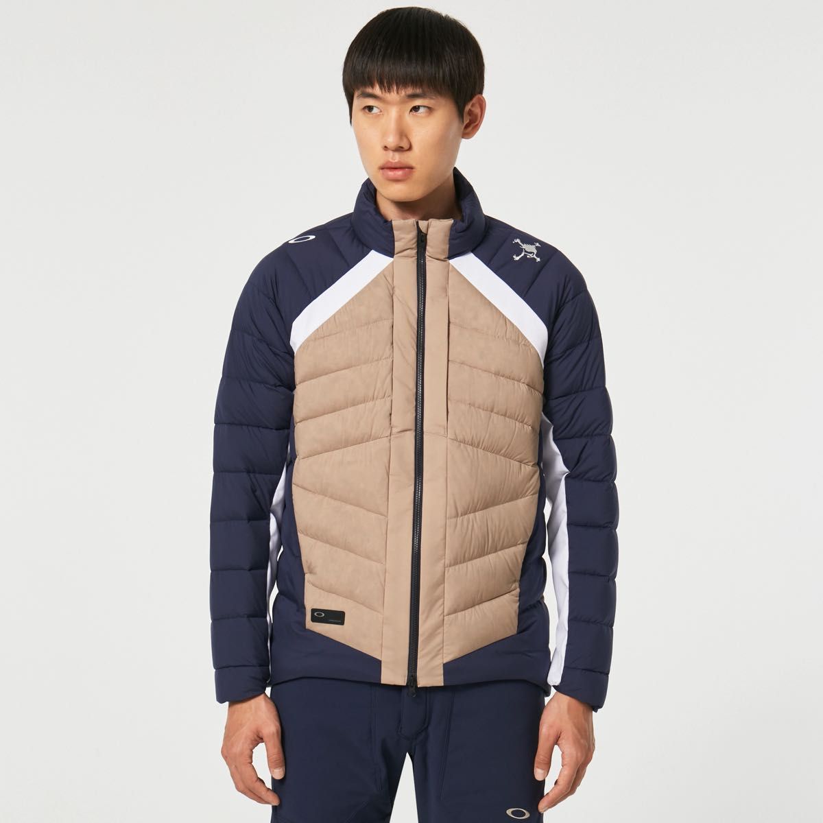 新品 OAKLEY オークリー スカル ダウンジャケット M / ゴルフウェア