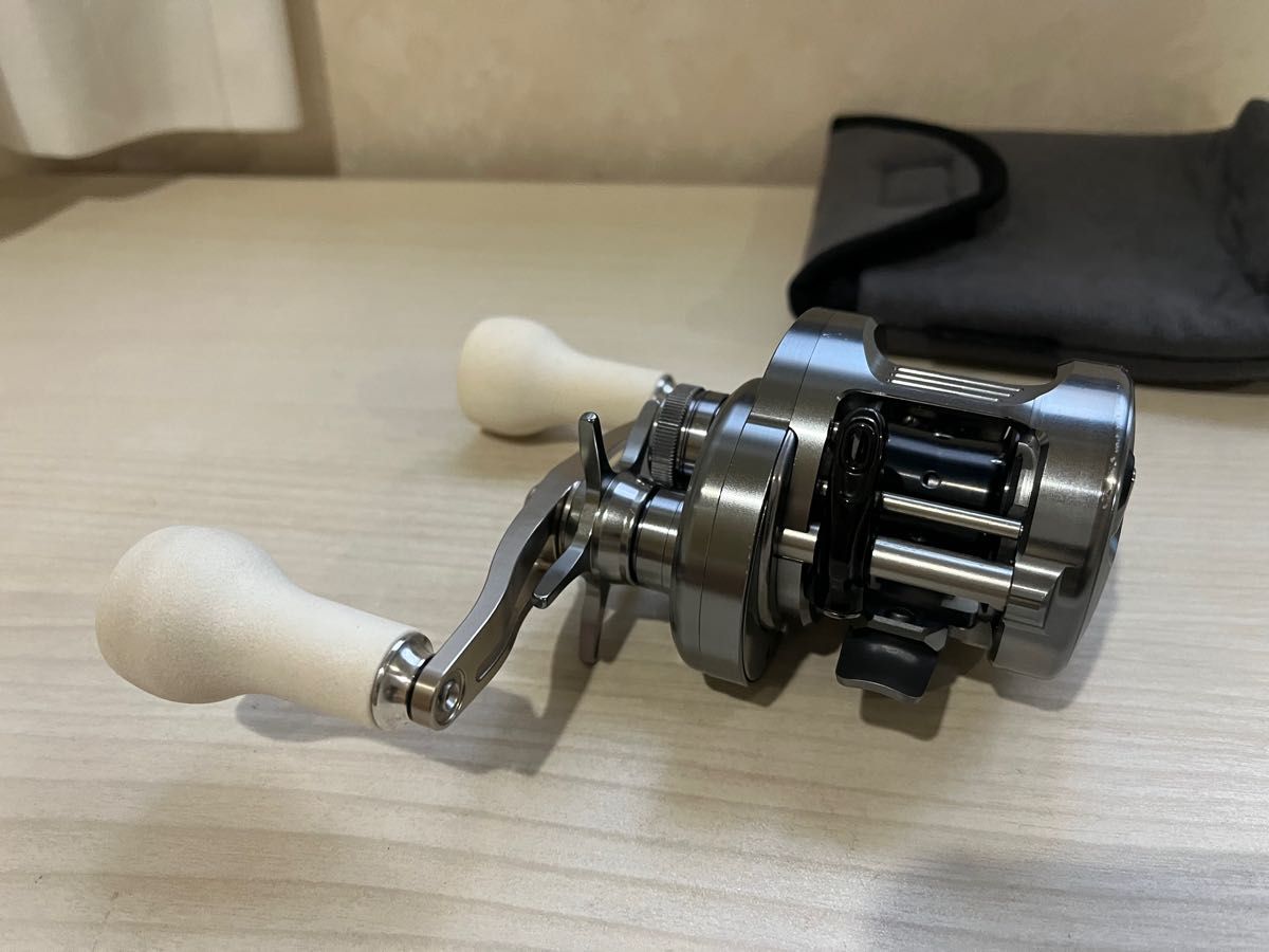 美品】カルカッタコンクエストDC201 drtバリアル100ハンドル カスタム