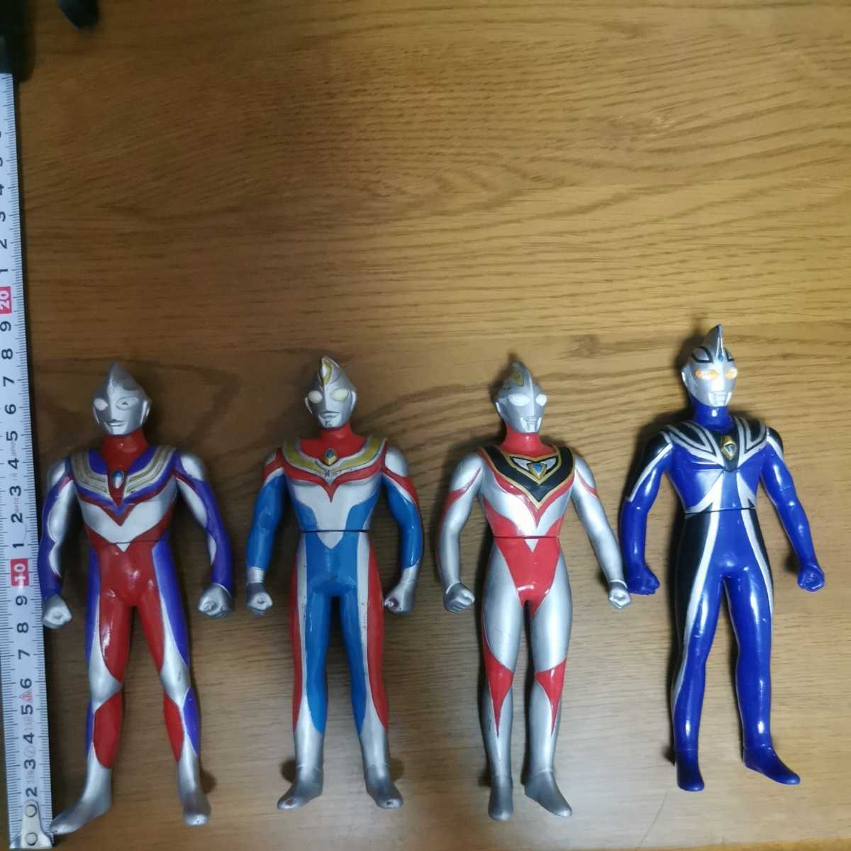 中国限定 レア ウルトラマン ソフビ 55周年 セット ティガ ダイナ