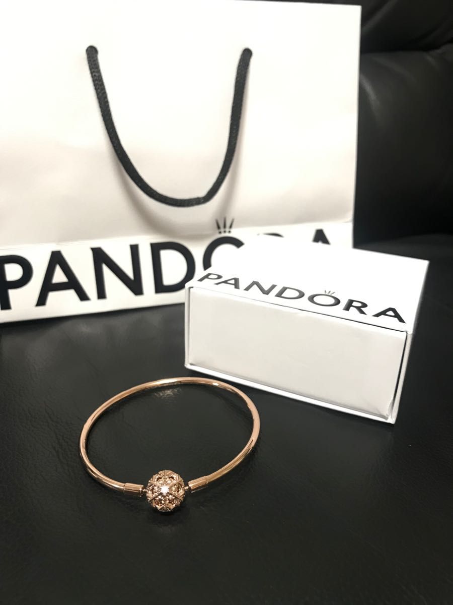 新品未使用 Pandora 14kローズゴールド バングル ブレスレット 雪の