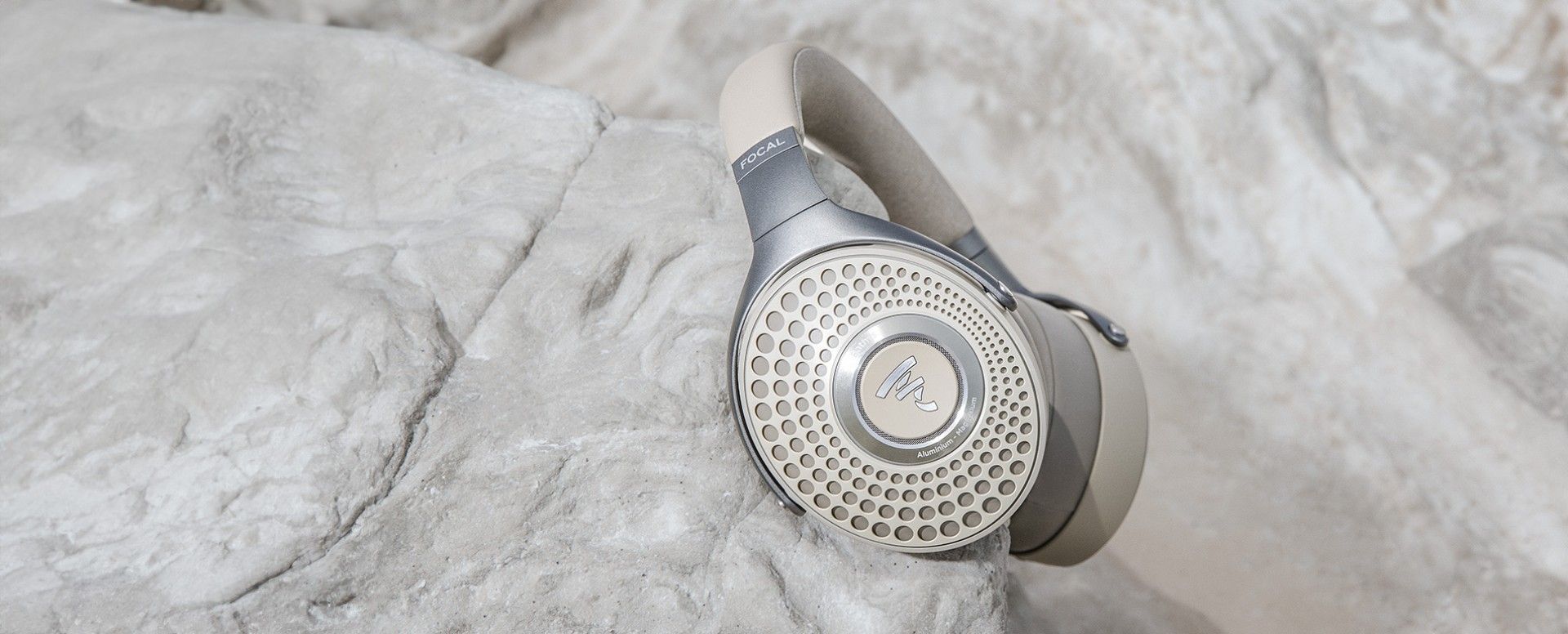 Focal Bathys レビュー：ハイファイ魂の宿るワイヤレスヘッドホン