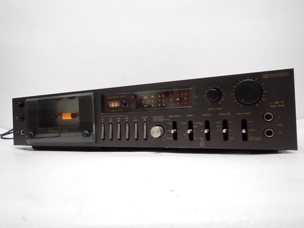 高額買取実施中!!】カセットデッキ TECHNICS(テクニクス) RS-M77