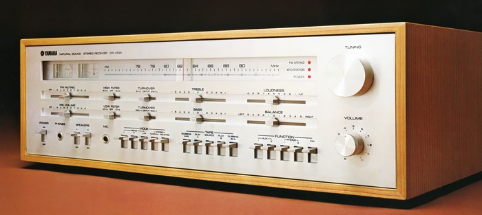 YAMAHA CR-1000の仕様 ヤマハ