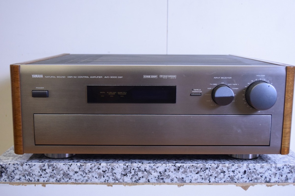 YAMAHA ヤマハ AVコントロールアンプ AVC-3000 DSP 買取情報